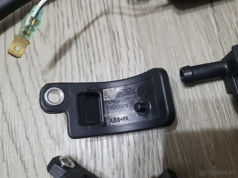 KTM EXC TPI Vstrekovač regulátor Indukčná cievka diely