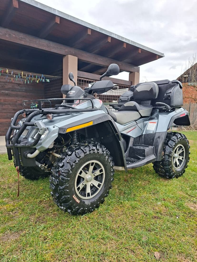 Can-am outlander 800max