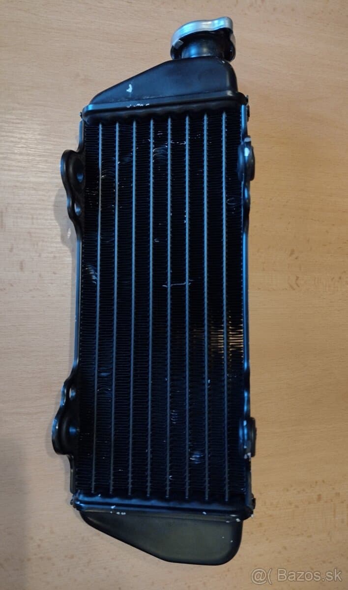 KTM chladič.