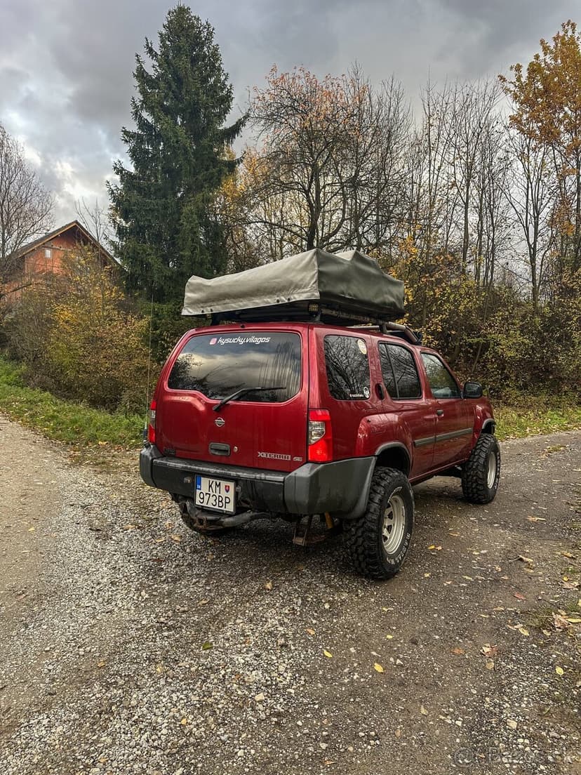 Nissan Xterra 3.3 benzín V6