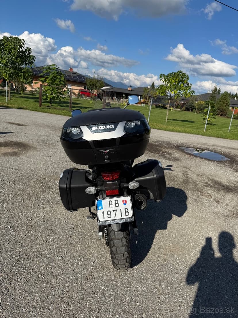 Suzuki V-Strom 650