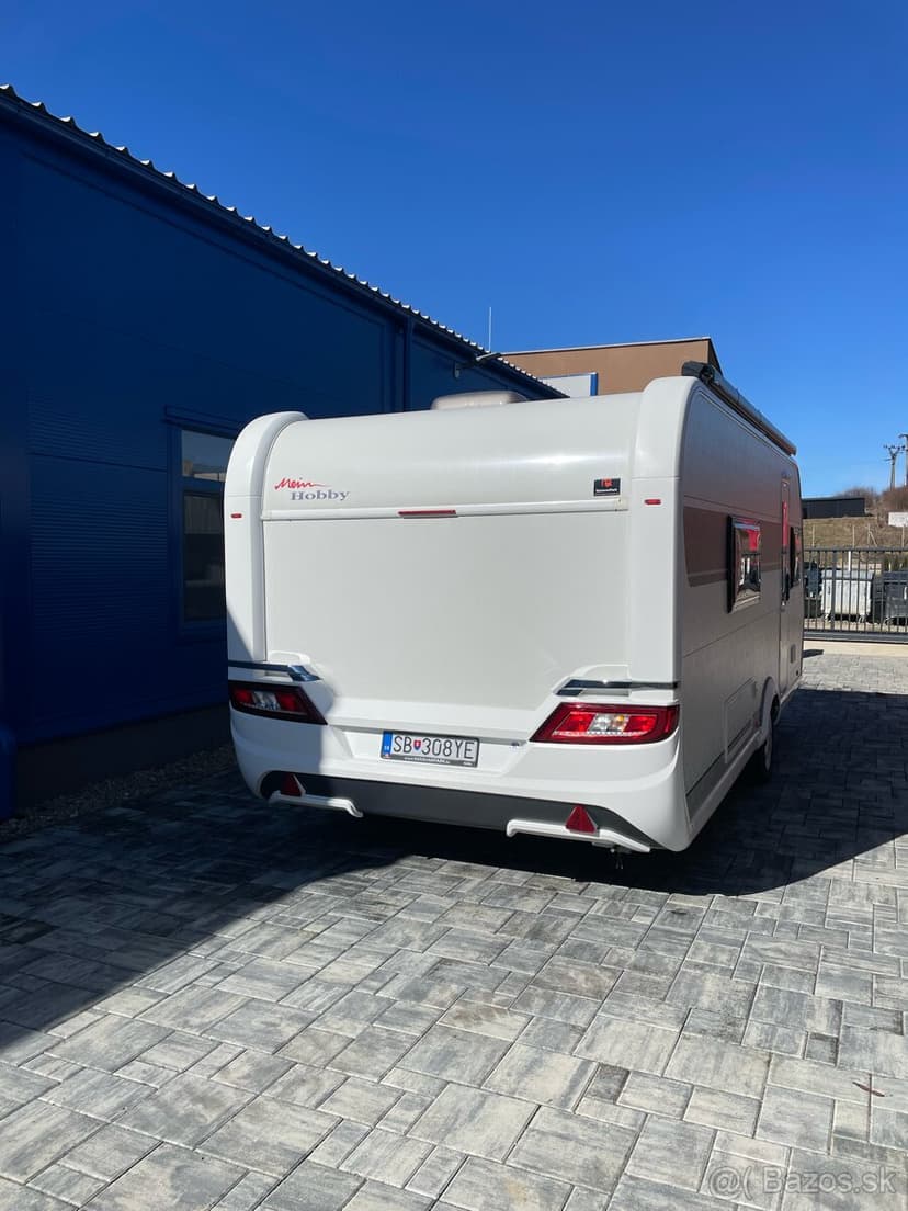 Predám obytný príves HOBBY 560 WLU Prestige r.v. 2022