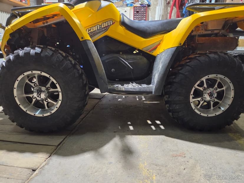 Can am outlander 800xt 2010
