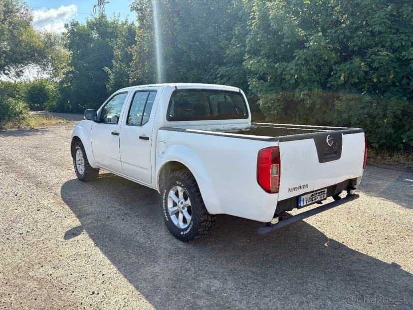 Nissan Navara D40 2,5 dCi Double Cab