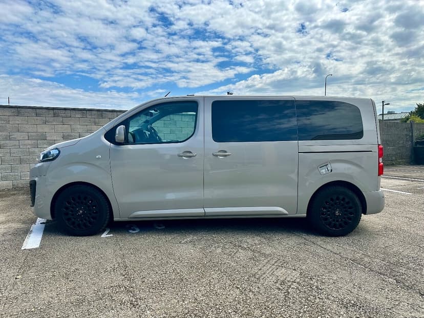 Camper Van - Citroen SpaceTourer