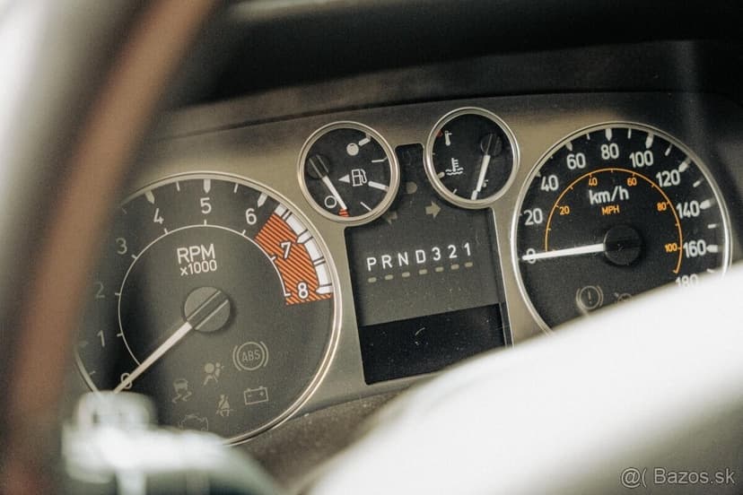 Hummer H3 3.7 BLACK Custom