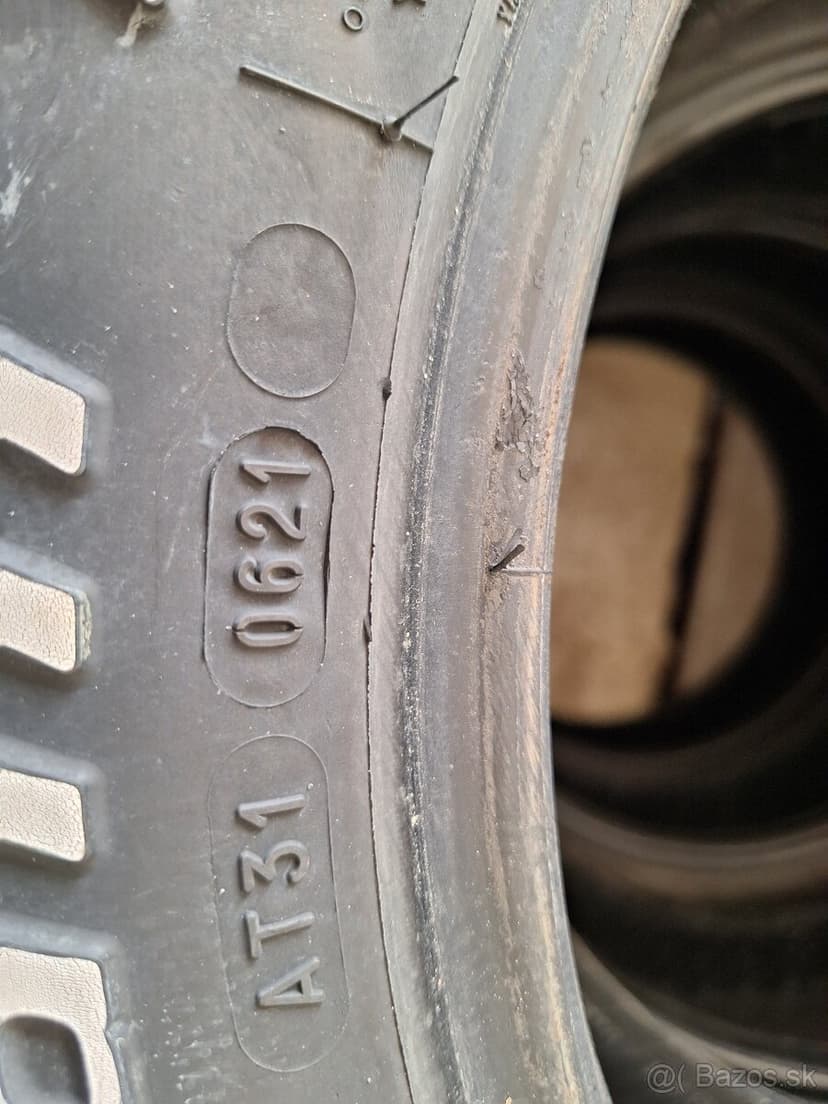 215 70 R 16 97/100R BFGoodrich All-Terrain A/T