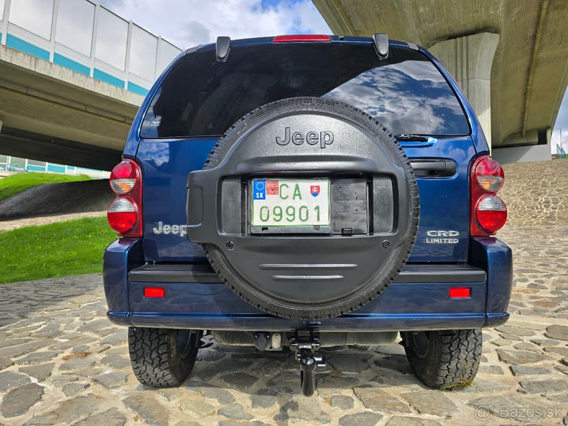 Jeep Cherokee 2,8CRD /120kw A/T facelift //BEZ KOROZIE //