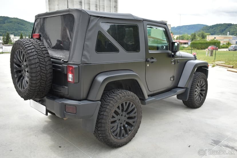 °IIIIIII° JEEP WRANGLER 2.8 CRD Sahara - možný úver