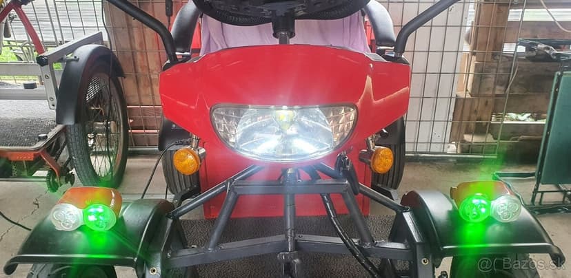 Mini štvorkolka elektrická