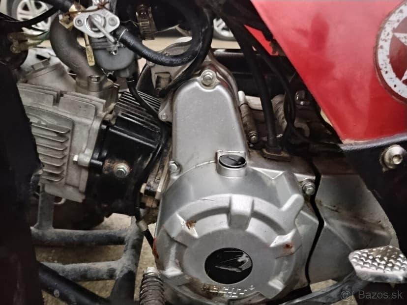 Predám štvorkolku 125 automat.