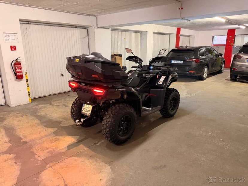 CFMOTO CFORCE 520L