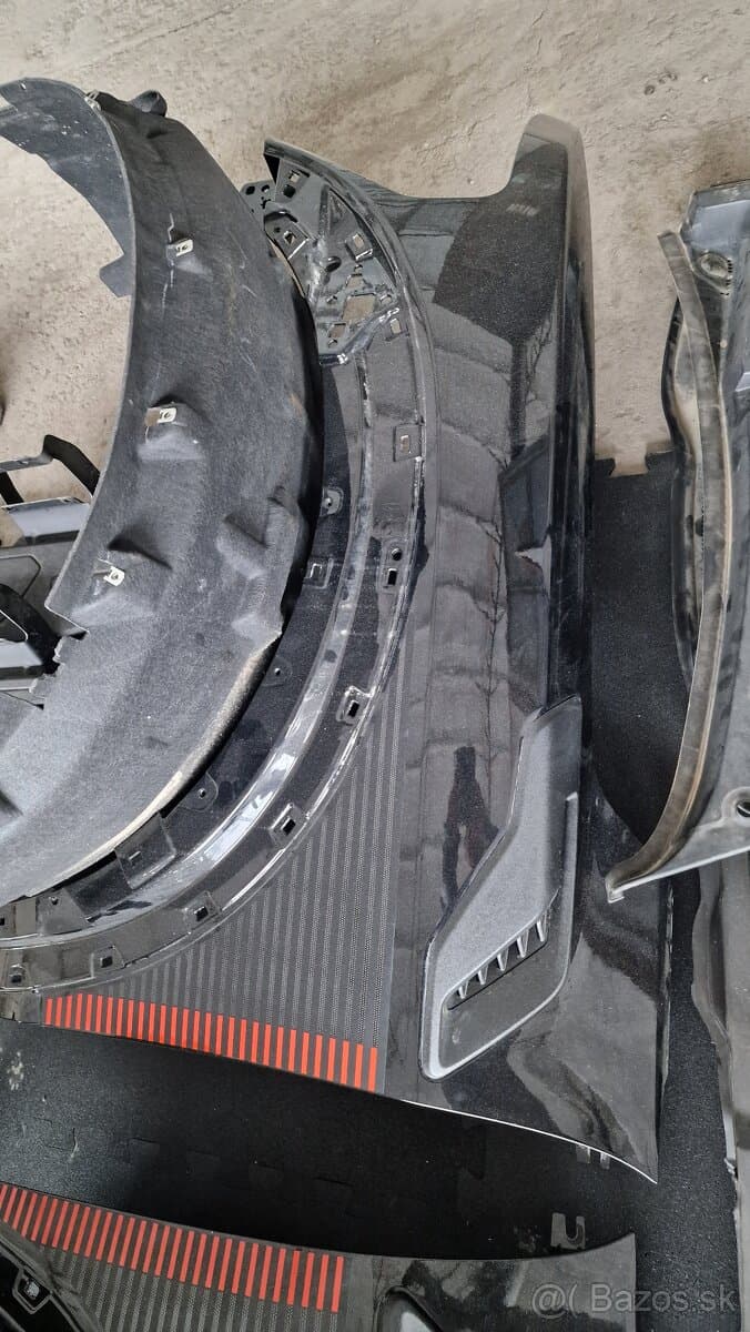 Ford F150 Raptor R body r2025