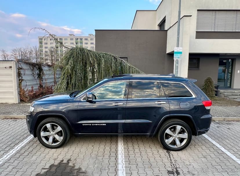 ✅JEEP GRAND CHEROKEE OVERLAND PANORAMA 3,0L V6 4x4,1.maj.SK.