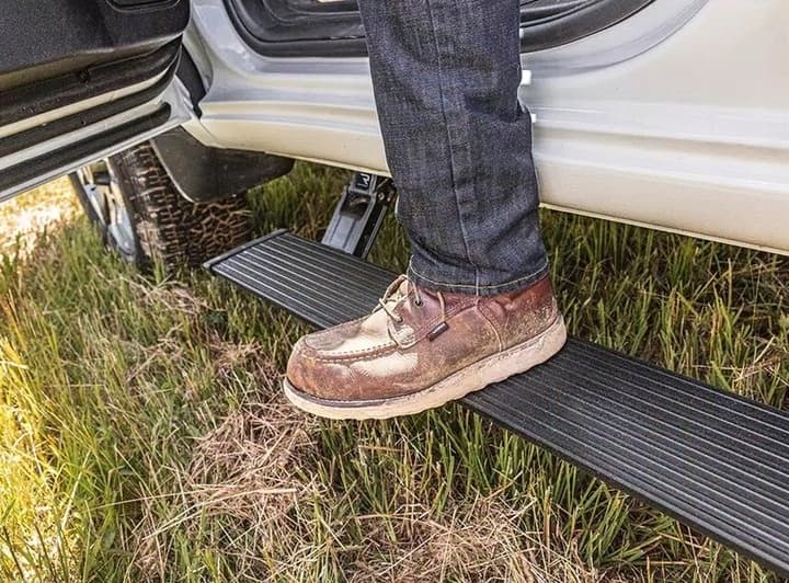 Elektrické nášľapy na FORD F-150 21-24 automatické VIDEO